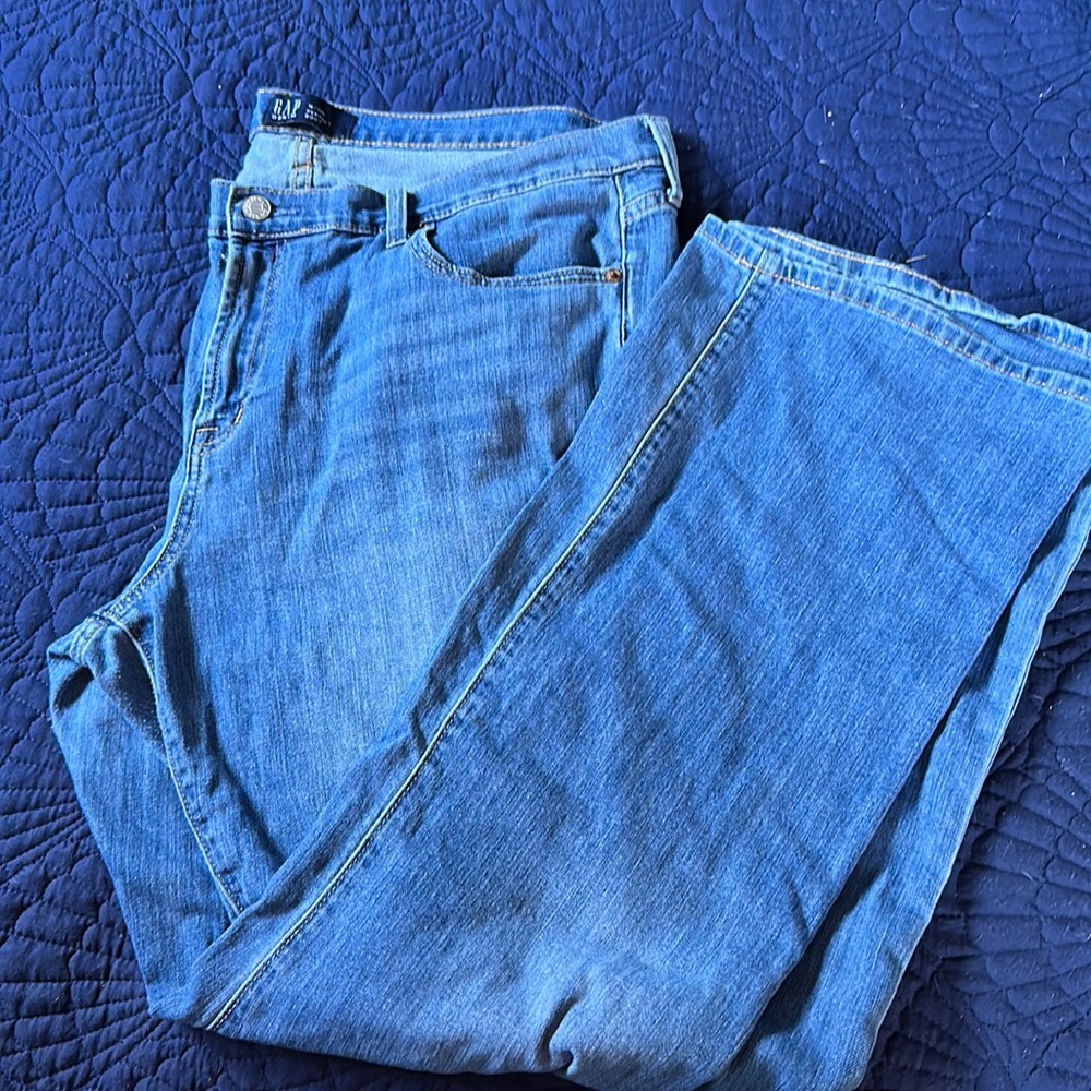 Gap size 18/34 Perfect Bootcut Jeans